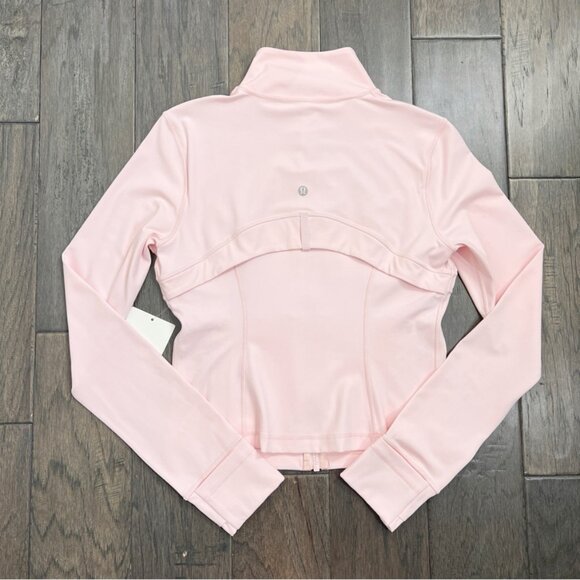 Lululemon NWT Define Cropped Jacket *Nulu Strawberry Milkshake - Picture 2 of 6